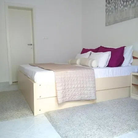 Apartmani Marinka Viskovic Hvar Town Exterior photo
