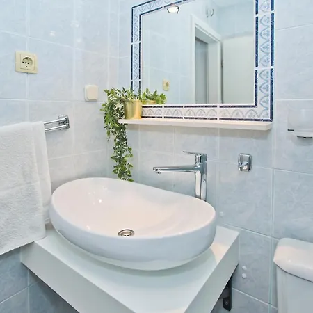 Apartmani Marinka Viskovic Hvar Town Exterior photo