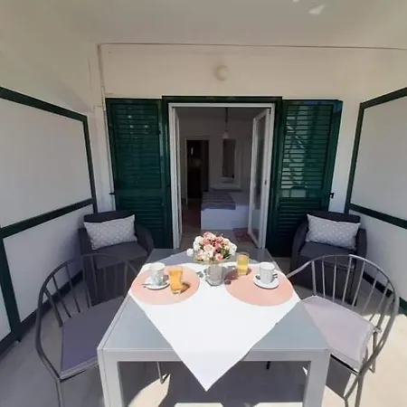 Apartmani Marinka Viskovic Hvar Town Room photo