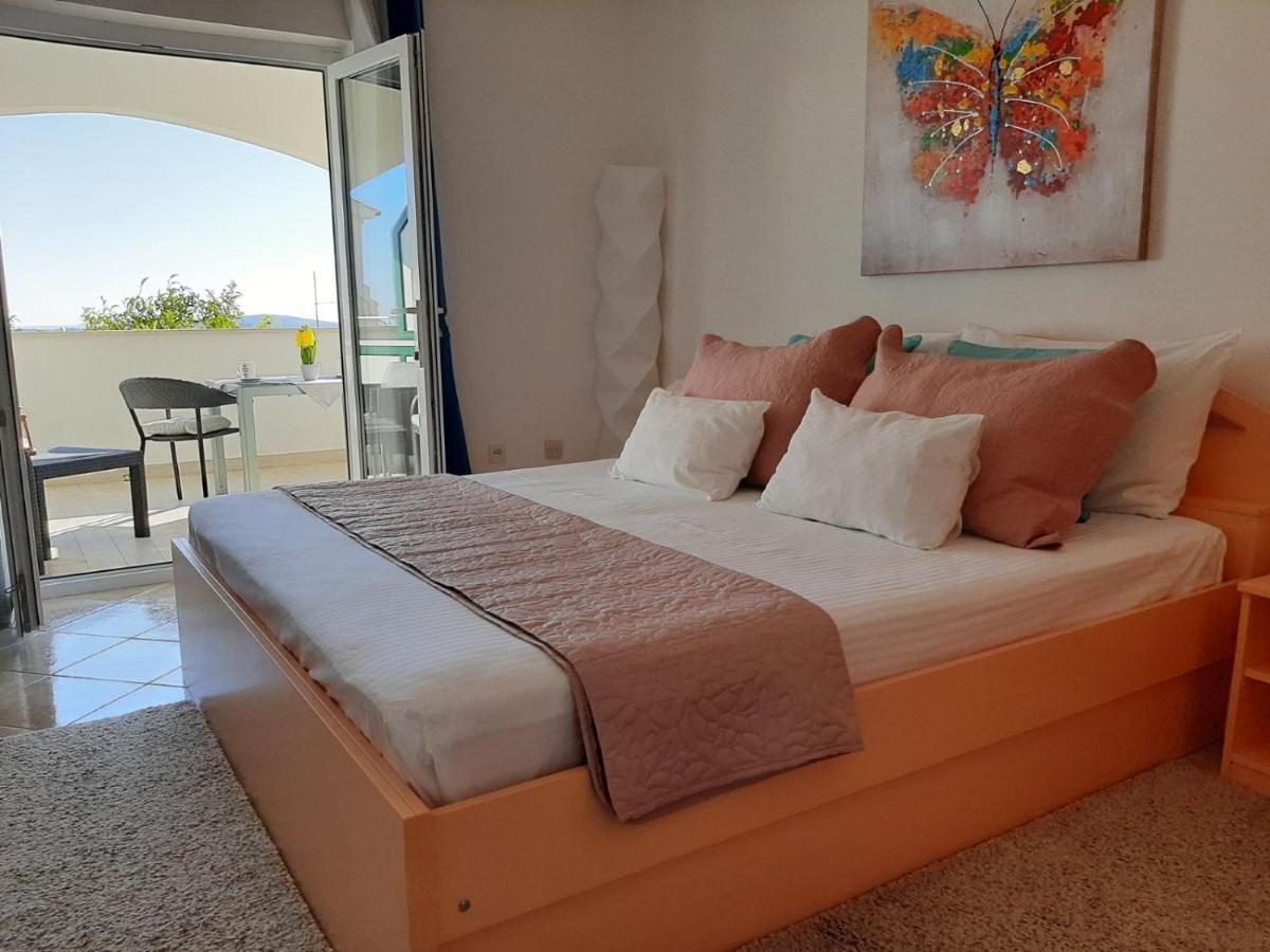 Marinka Viskovic Apartment Hvar Town